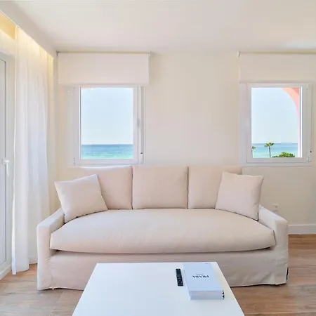 Апартаменти Sea Beachfront Марбелья